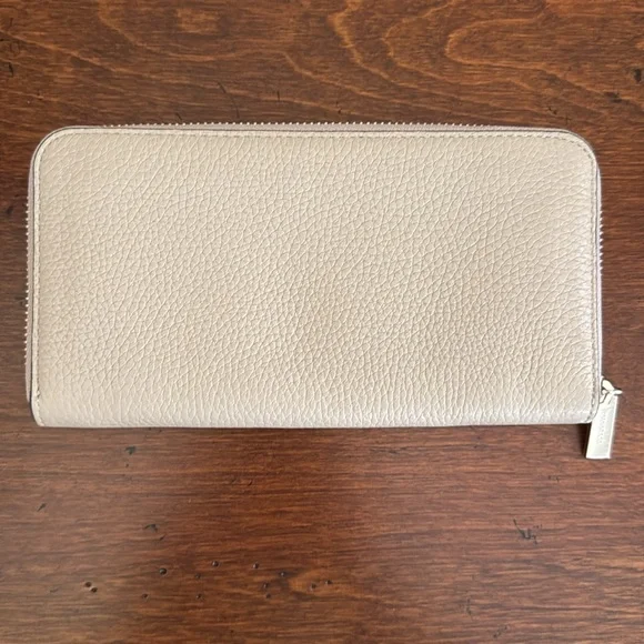 NWOT Kate Spade Beige and Cream Wallet - Picture 5 of 13